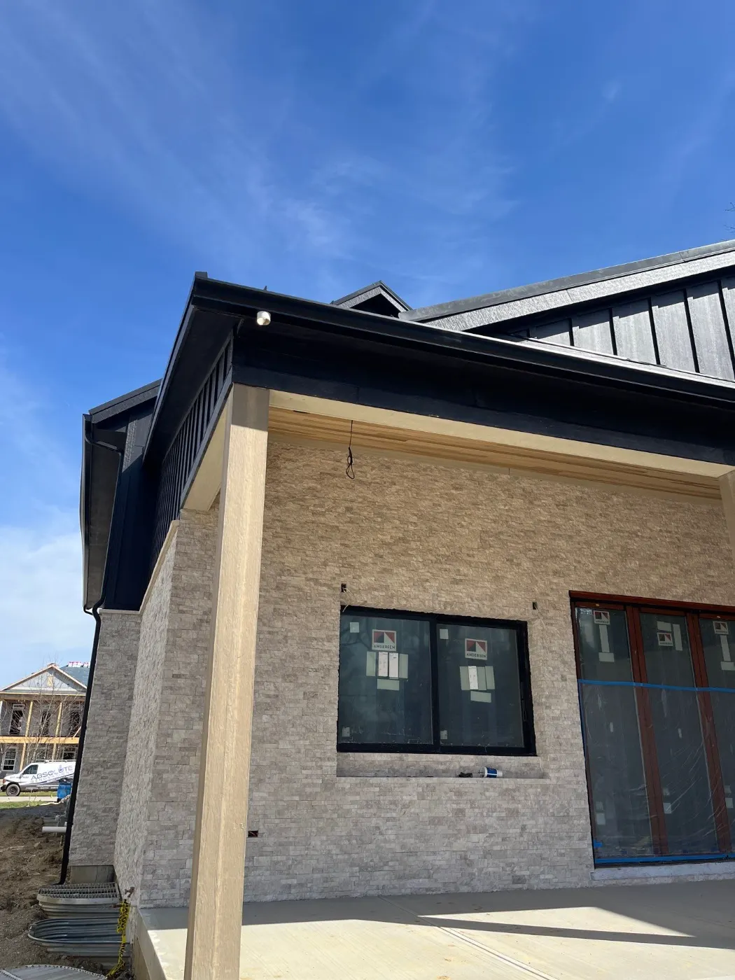 Manufacturer-certified roof installation in Mount Comfort